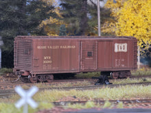 Load image into Gallery viewer, WEATHERED MVR 30290 - HO Scale Atlas USRA Rebuilt Steel 40' Box Car