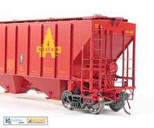 Load image into Gallery viewer, AGR 4463 - Allagash Tangent PS-4427 Covered Hopper Car
