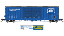 Load image into Gallery viewer, AV UNNUMBERED - Rapido PC&amp;F 5258 50&#39; Double Door Box Car
