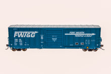 Load image into Gallery viewer, FWTG 258503 - HO-Scale Fort Worth Temple &amp; Gulf Atlas Master Line CNCF 5000 Boxcar
