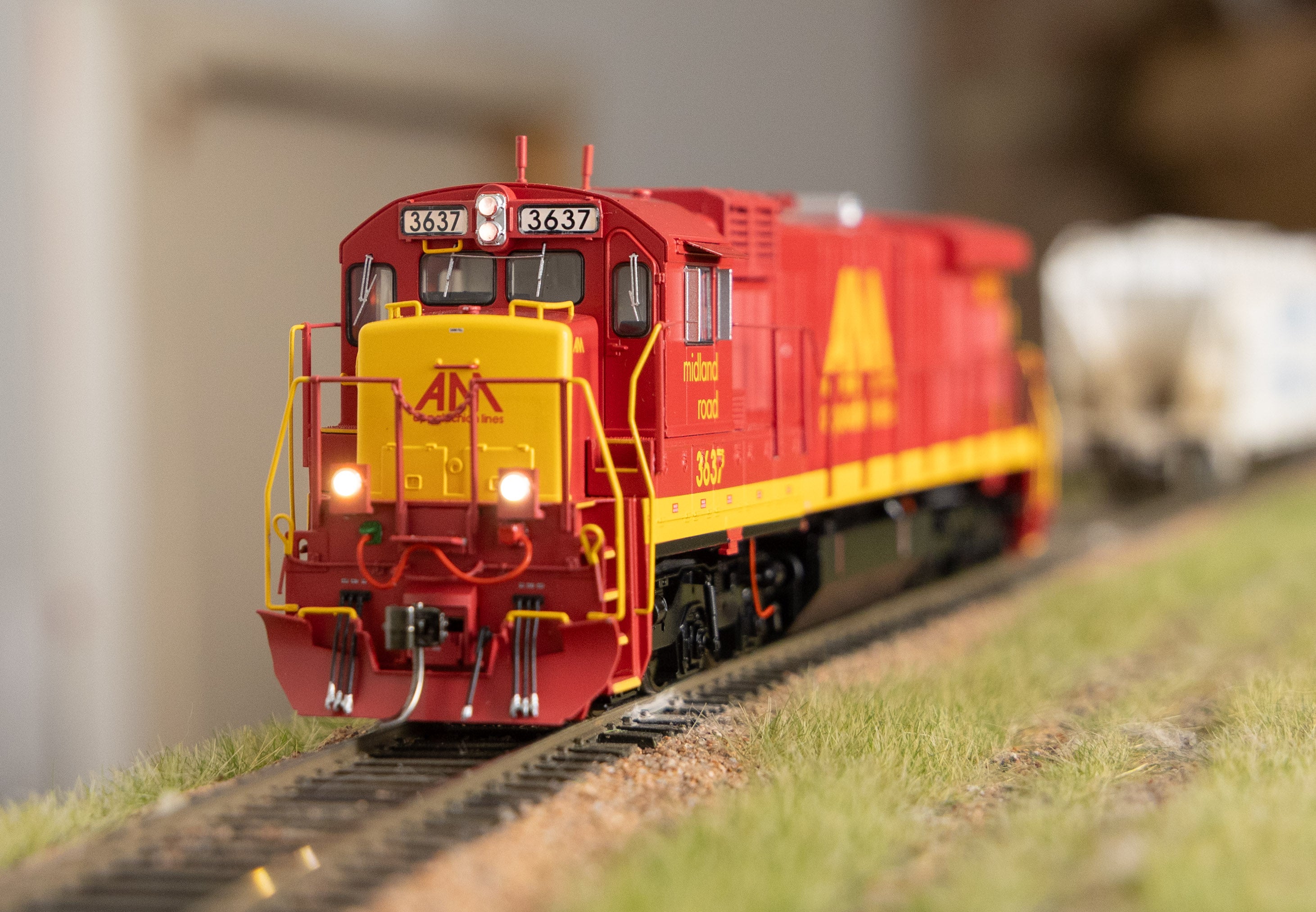 AM 3630 - HO Scale DCC/Sound Equipped GE C36-7 Locomotive