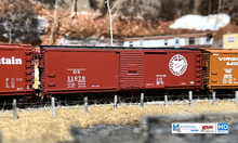 Load image into Gallery viewer, OS 11665 - HO Scale Atlas USRA Rebuilt Steel 40&#39; Box Car
