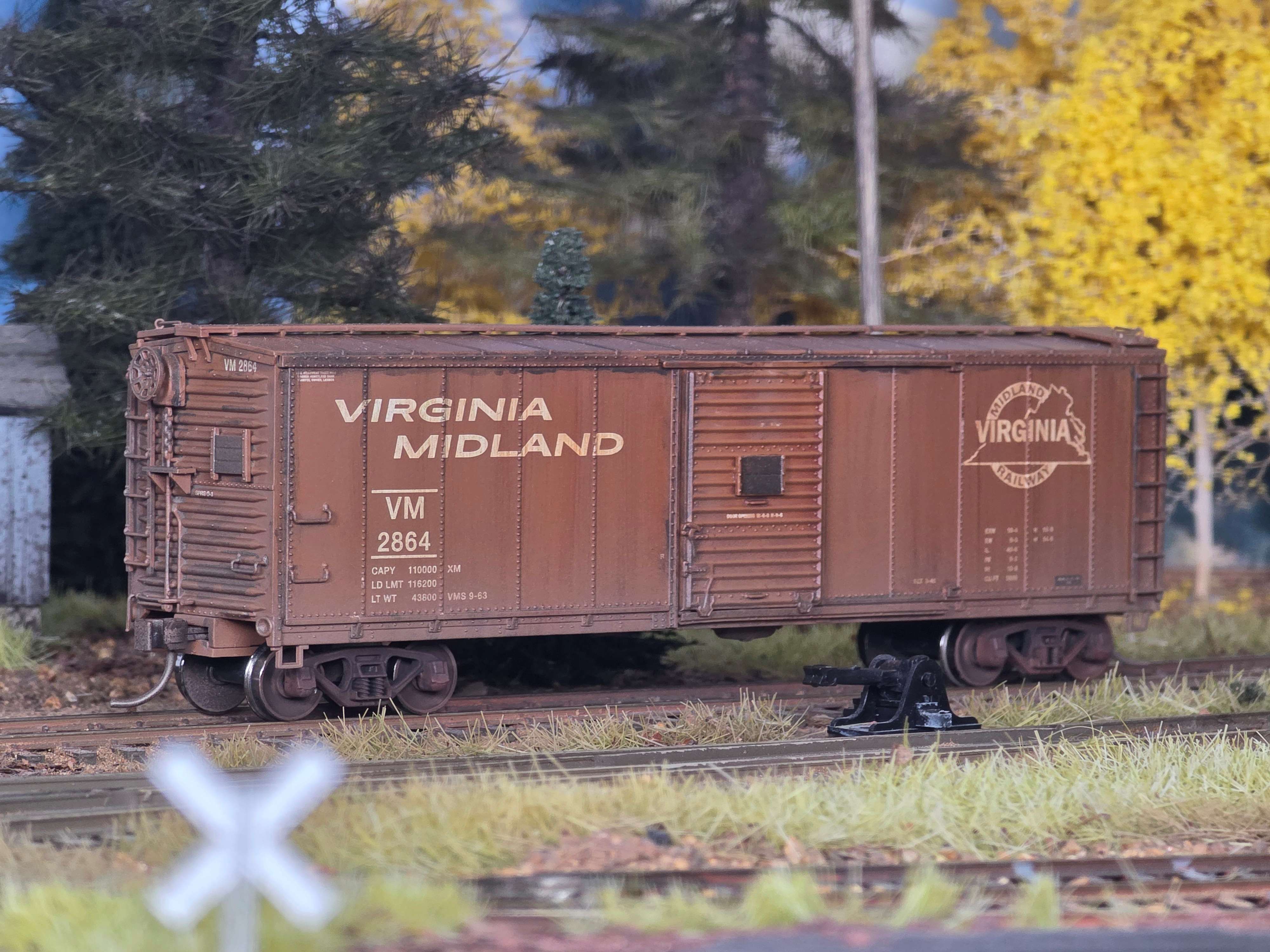 WEATHERED VM 2864 - HO Scale Atlas USRA Rebuilt Steel 40' Box Car