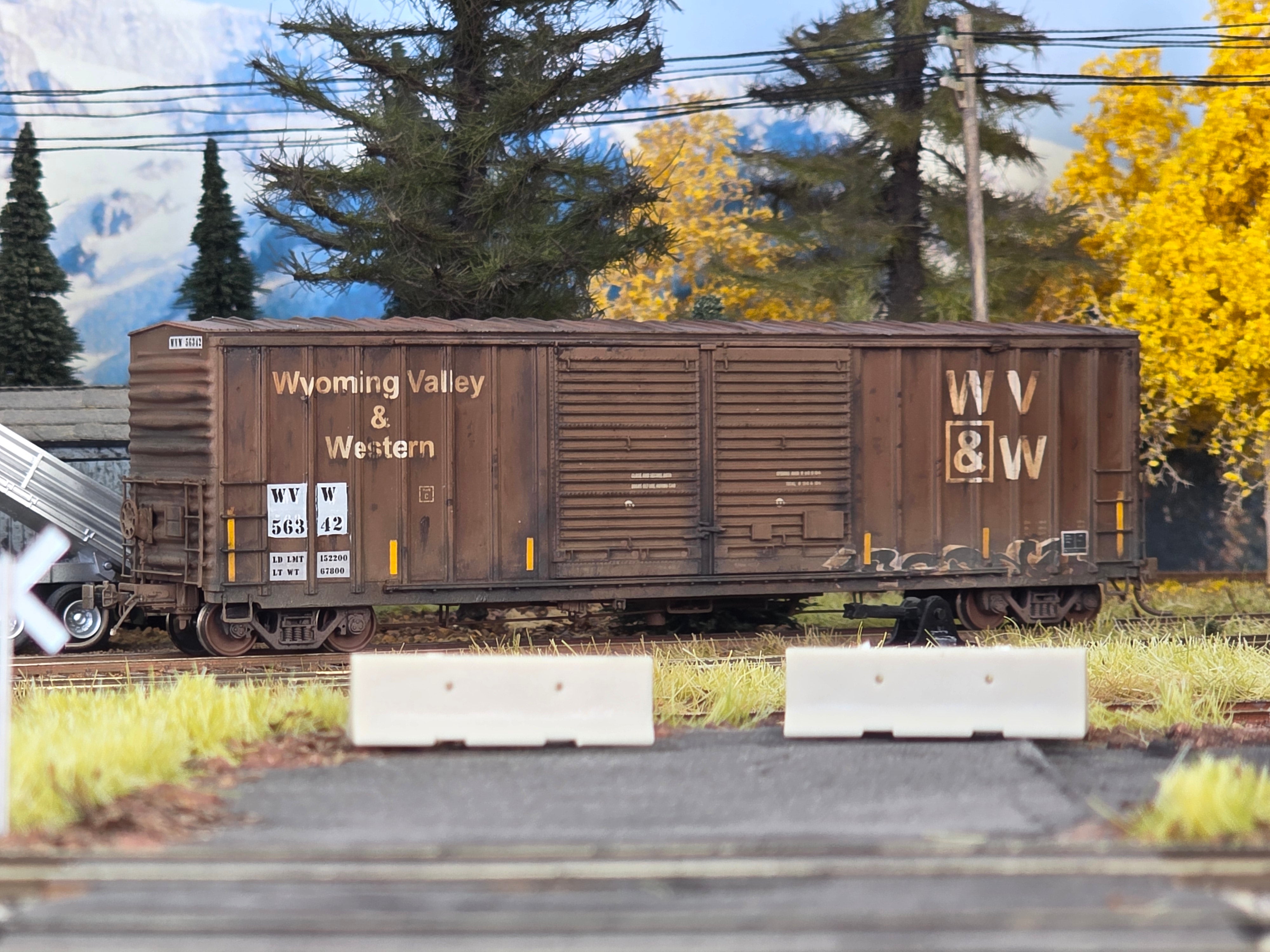 WEATHERED WVW 56342 - Rapido PC&F 5258 50' Double Door Box Car