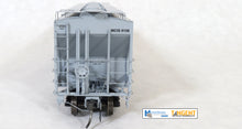 Load image into Gallery viewer, MCIS 9199 - HO-Scale Tangent Scale Models PS-4750 Covered Hopper
